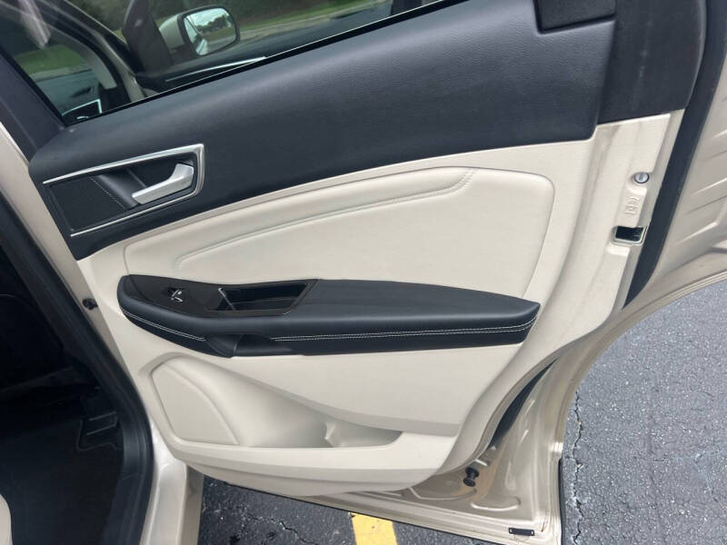 2017 Ford Edge Titanium