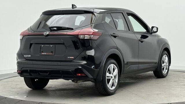 2022 Nissan Kicks S