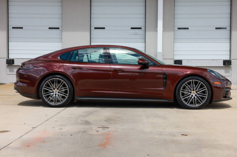 2019 Porsche Panamera