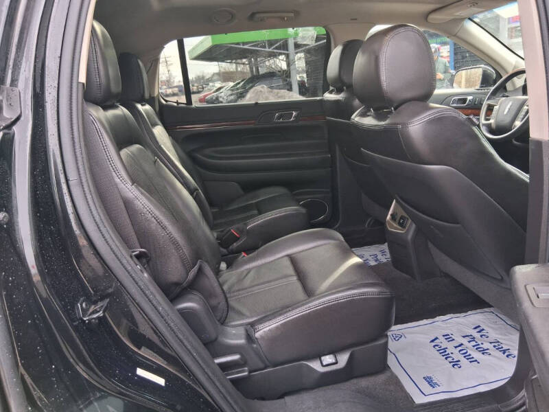 2011 Lincoln MKT EcoBoost