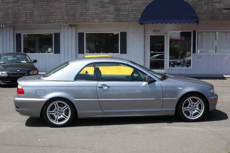 2004 BMW 3 Series 330 photo 8