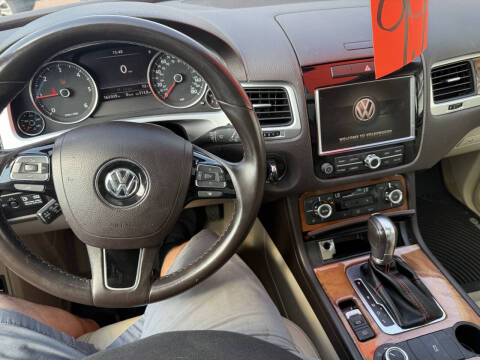 2011 Volkswagen Touareg TDI Executive
