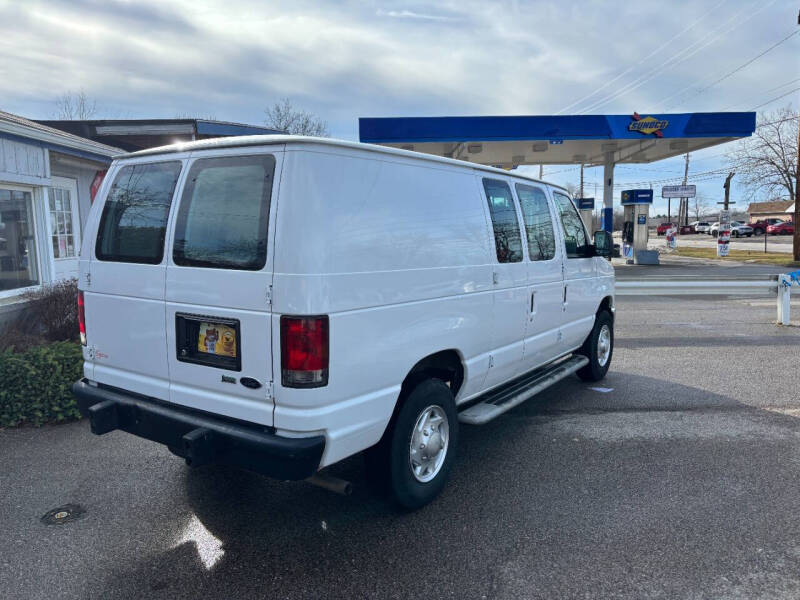 2014 Ford E-Series E-250