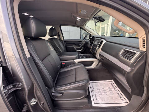 2017 Nissan Titan PRO-4X