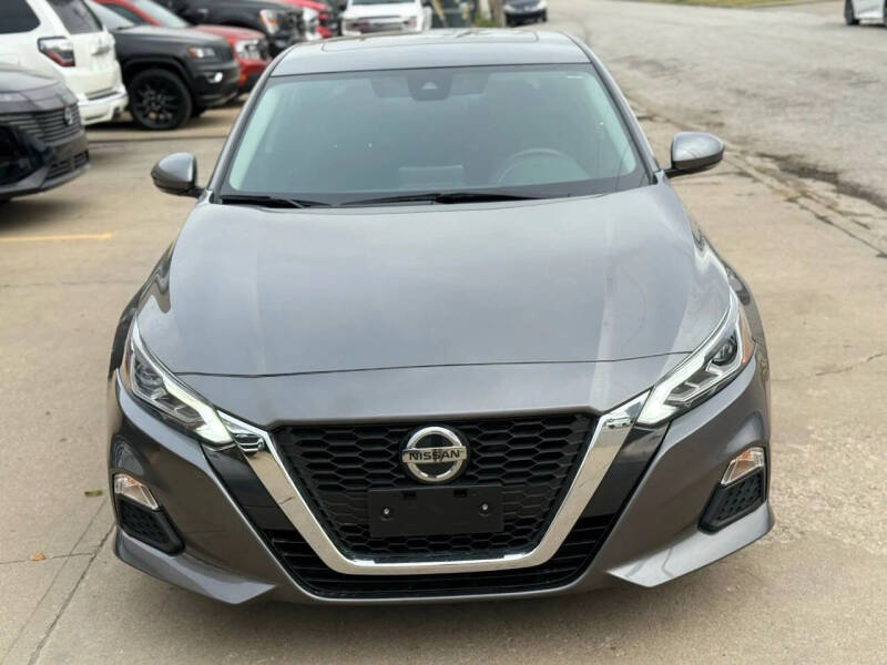 2022 Nissan Altima 2.5 SV