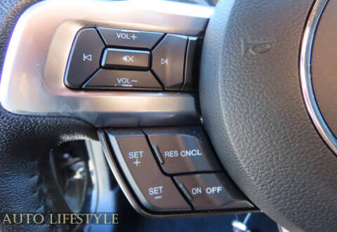 2022 Ford Mustang EcoBoost