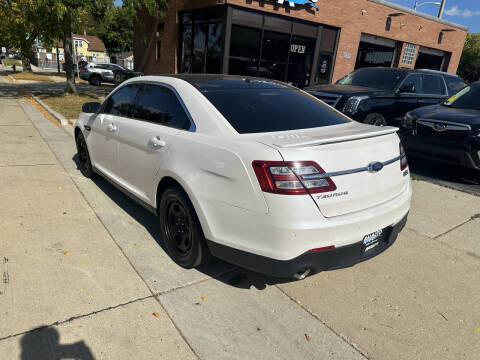 2017 Ford Taurus SHO