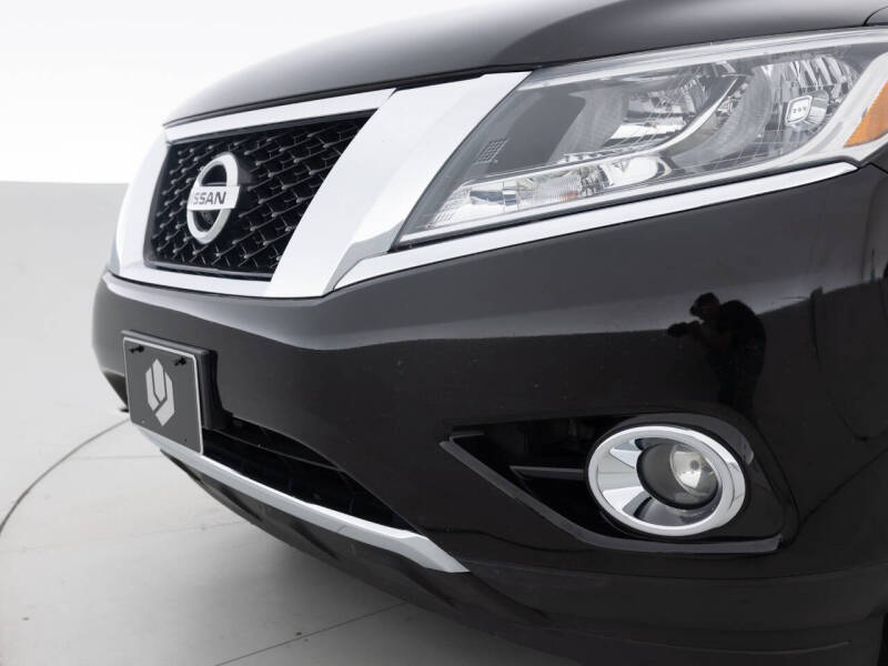 2013 Nissan Pathfinder Platinum