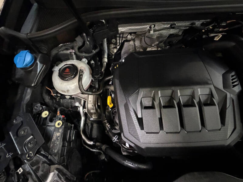 2020 Audi Q3 quattro Premium 45 TFSI