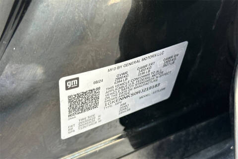 2024 GMC Acadia Elevation