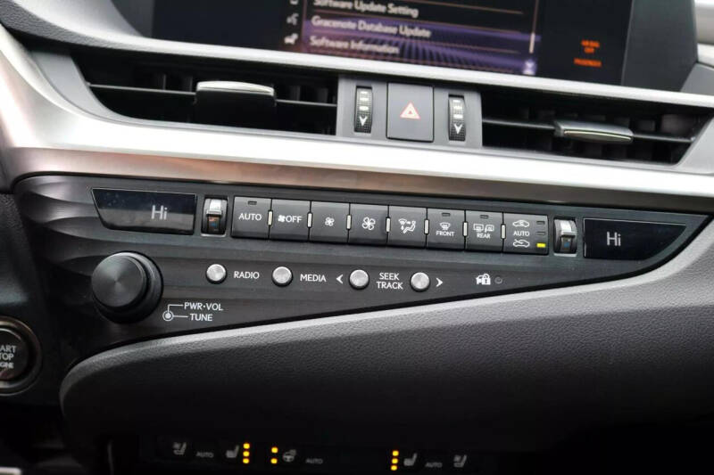 2019 Lexus ES 350 F SPORT