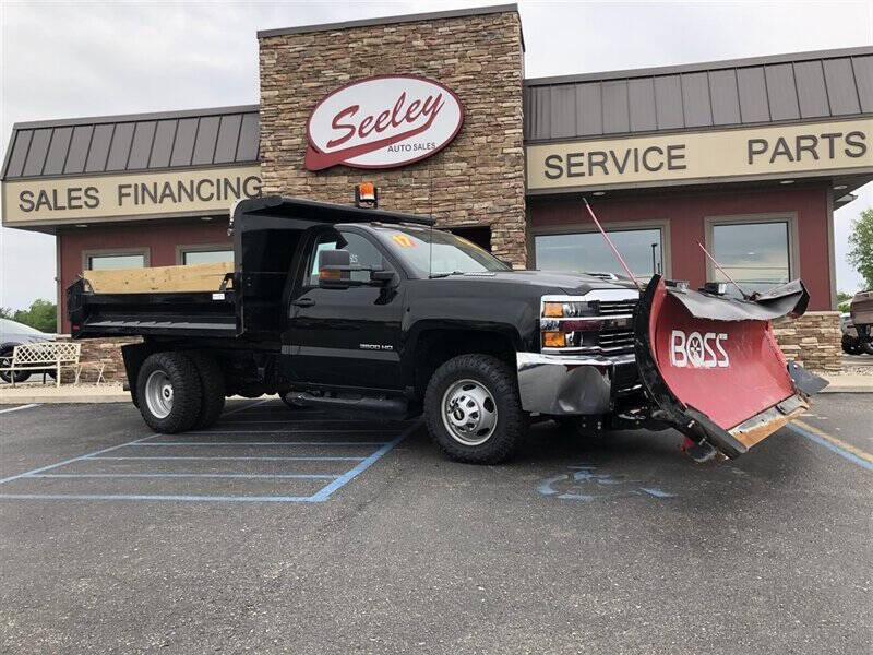 2017 Chevrolet Silverado 3500HD CC