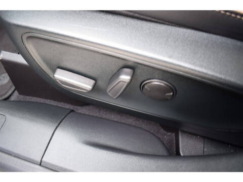 2022 Ford Escape Plug-In Hybrid Titanium