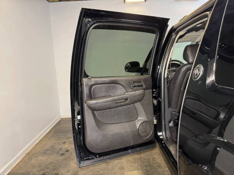 2013 Chevrolet Avalanche LT Black Diamond
