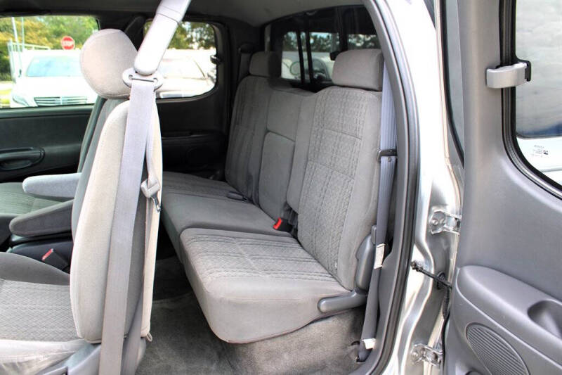 2003 Toyota Tundra SR5