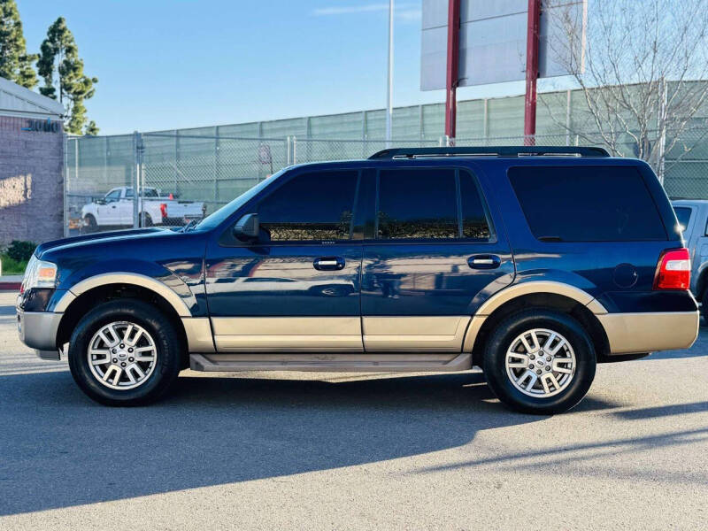 2011 Ford Expedition XLT