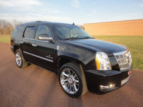 2013 Cadillac Escalade Platinum Edition