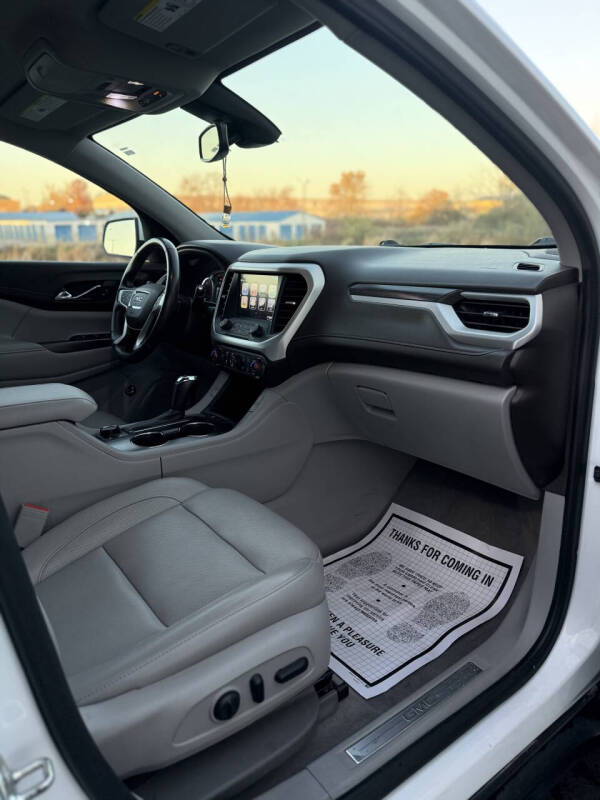 2019 GMC Acadia SLT-2