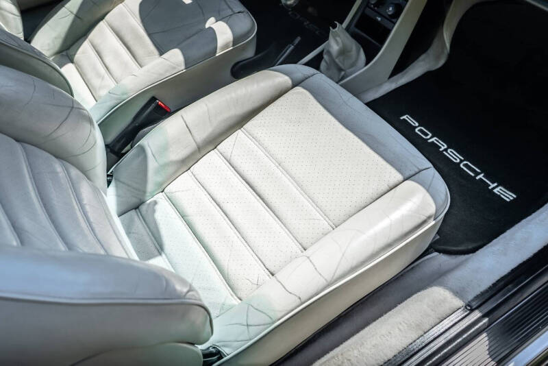 1987 Porsche 911 Carrera