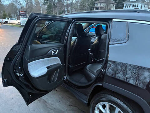 2023 Jeep Compass Latitude Lux