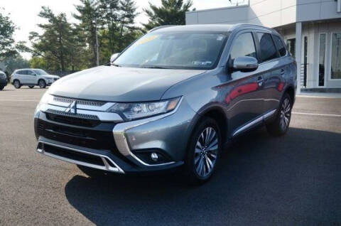 2020 Mitsubishi Outlander for sale at The Bad Credit Doctor in Philadelphia PA
