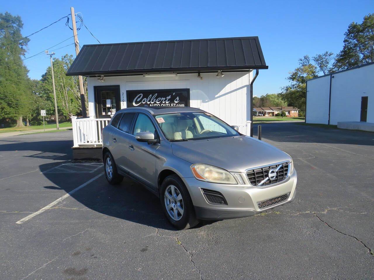 2011 Volvo XC60 for sale at Colbert's Auto Outlet in Hickory, NC