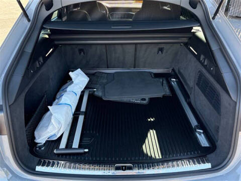 2023 Audi RS 6 Avant 4.0T quattro Avant