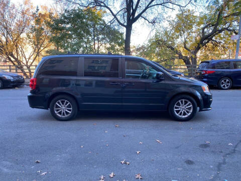 2014 Dodge Grand Caravan for sale at BLS AUTO SALES LLC in Bronx NY