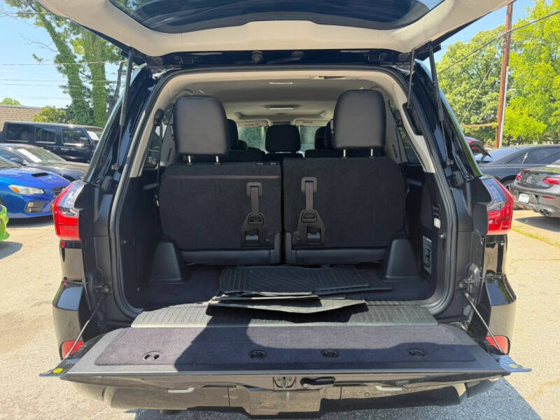 2017 Lexus LX 570