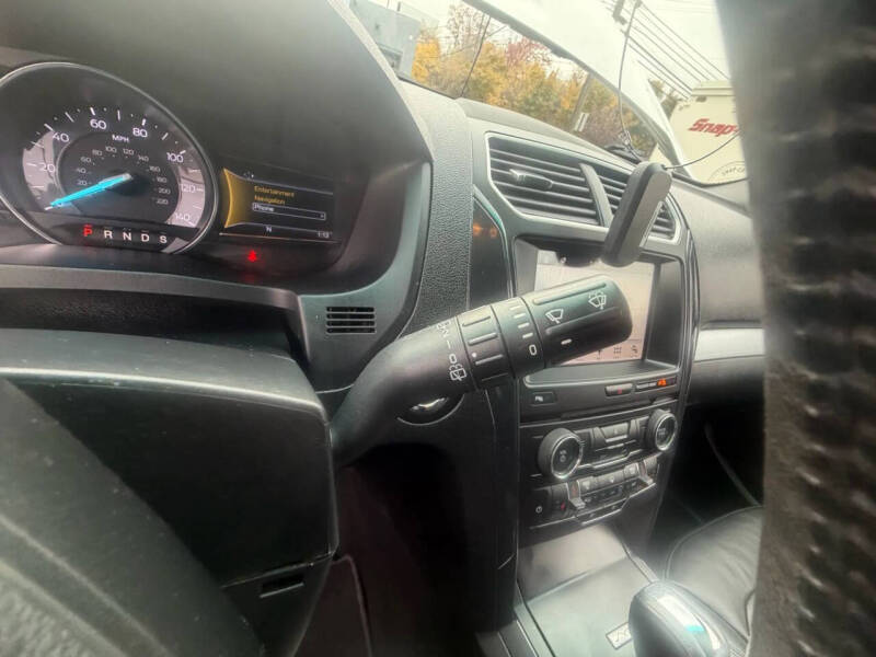 2017 Ford Explorer XLT