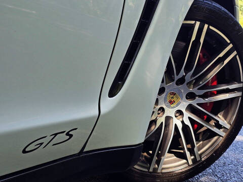 2016 Porsche Panamera GTS