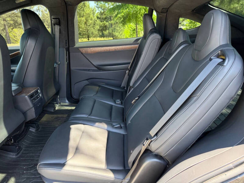 2019 Tesla Model X Standard Range