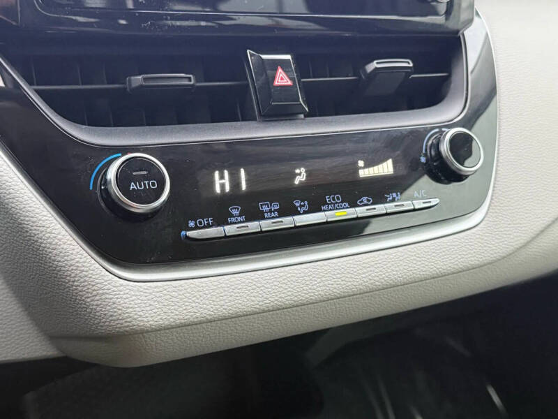 2020 Toyota Corolla Hybrid LE