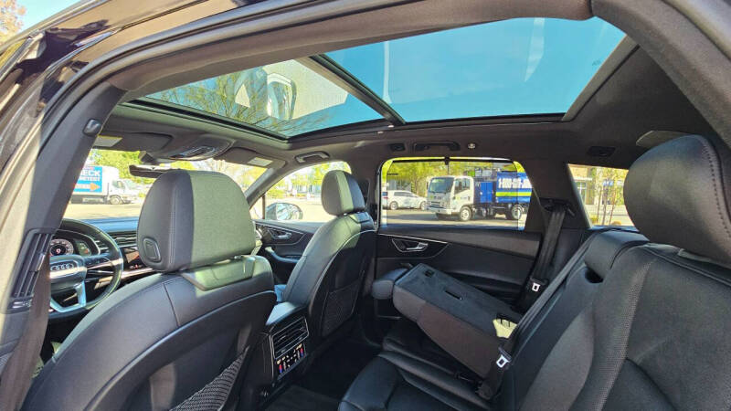 2021 Audi Q7 quattro Premium Plus 55 TFSI