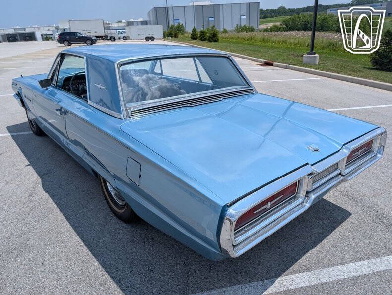 1964 Ford Thunderbird