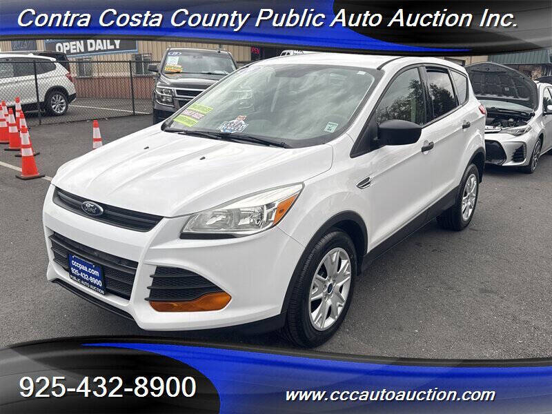 2016 Ford Escape S