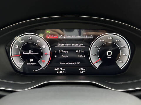 2022 Audi Q5 quattro S line Prem Plus 45 TFSI