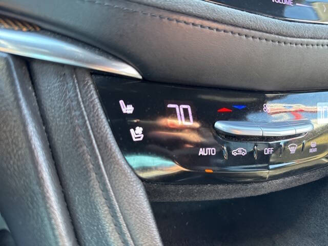 2017 Cadillac XT5 Platinum