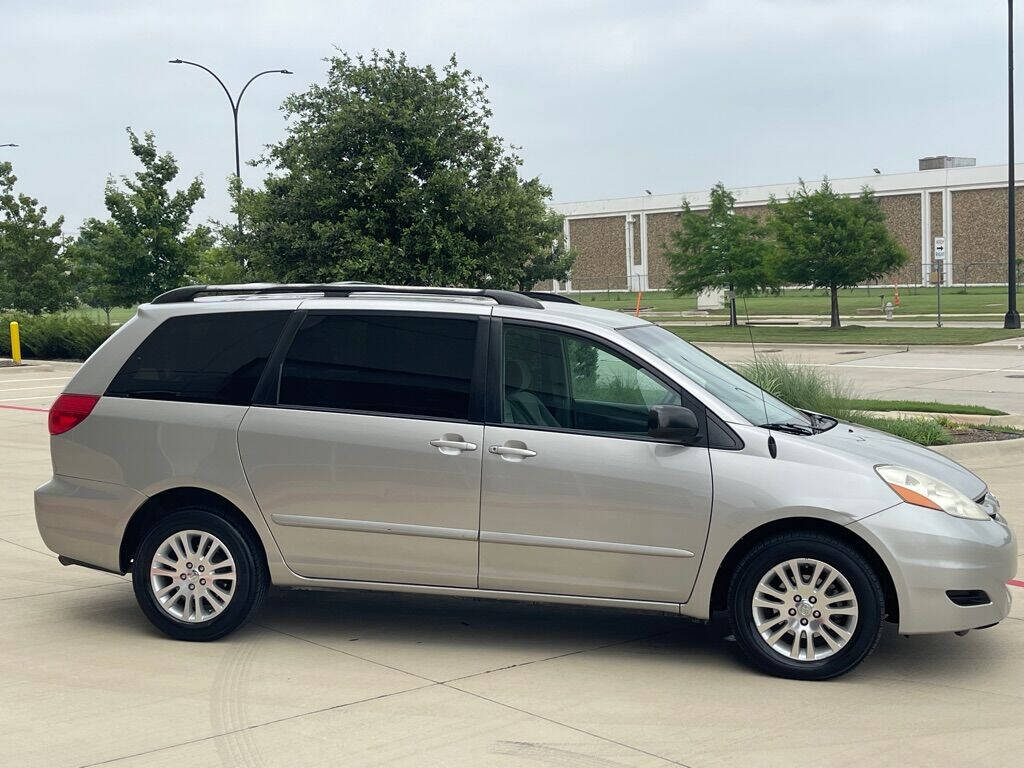 2007 Toyota Sienna for sale at Executive Auto Sales DFW LLC in Arlington, TX