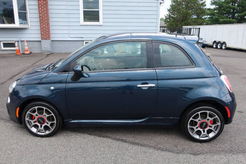 2015 FIAT 500 for sale at GEG Automotive in Gilbertsville PA