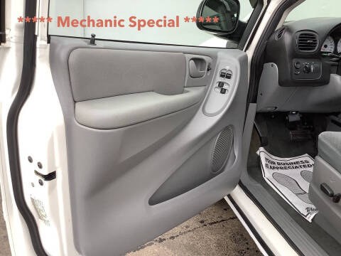 2005 Dodge Grand Caravan SXT