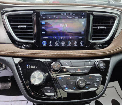 2017 Chrysler Pacifica Limited