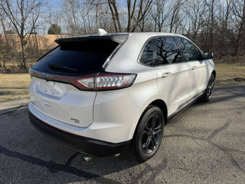 2018 Ford Edge for sale at Greystone Auto Group in Grand Rapids MI