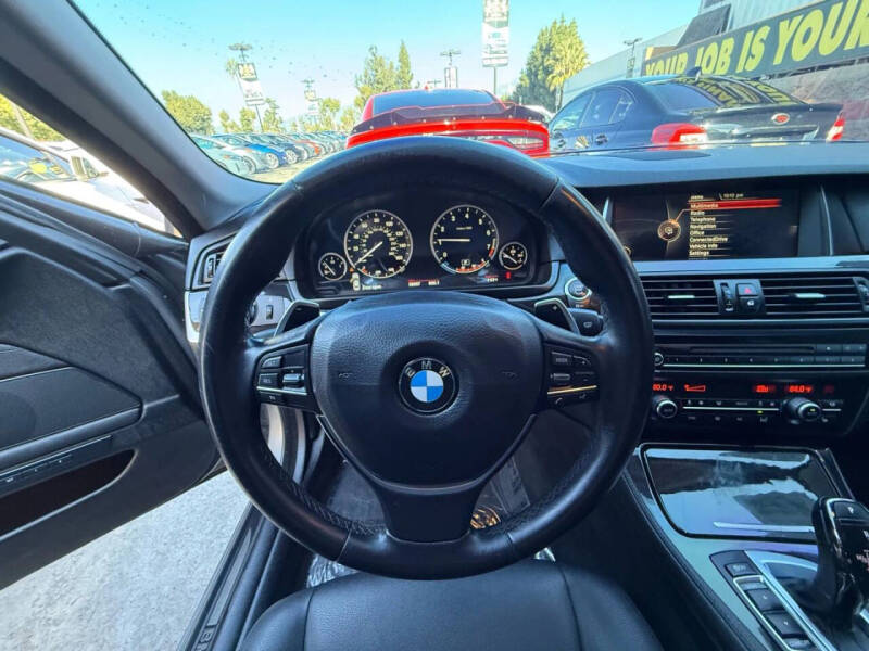 2016 BMW 5 Series 528i