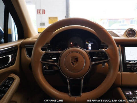 2016 Porsche Macan S