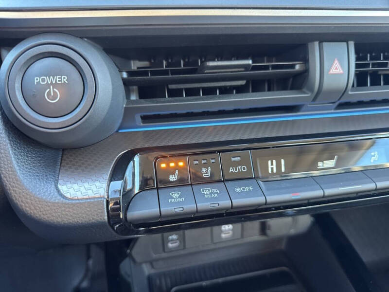 2024 Toyota Prius LE