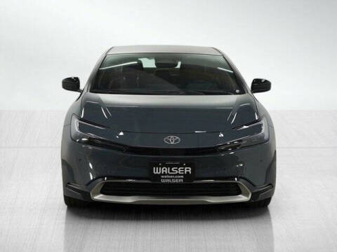 2025 Toyota Prius Plug-in Hybrid