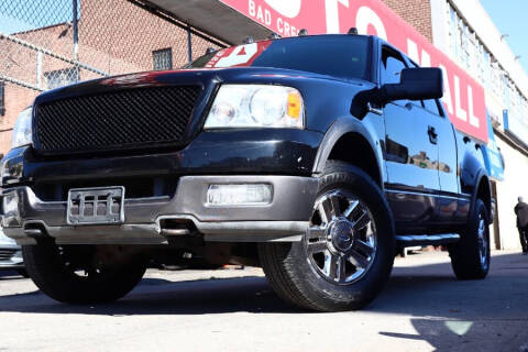 2004 Ford F-150 for sale at HILLSIDE AUTO MALL INC in Jamaica NY