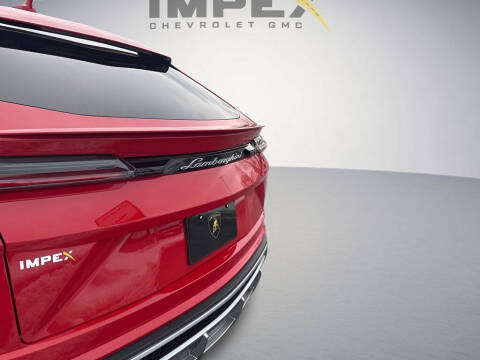 2022 Lamborghini Urus