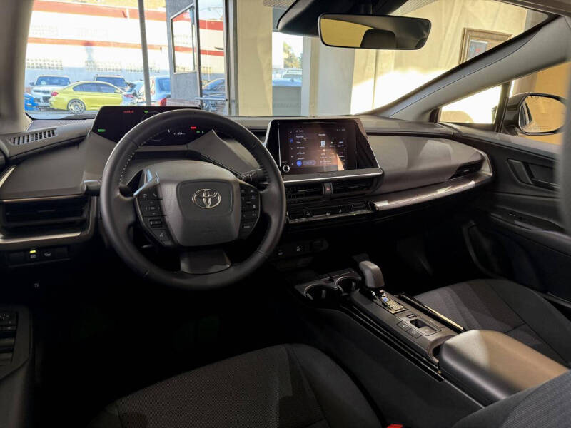 2024 Toyota Prius LE